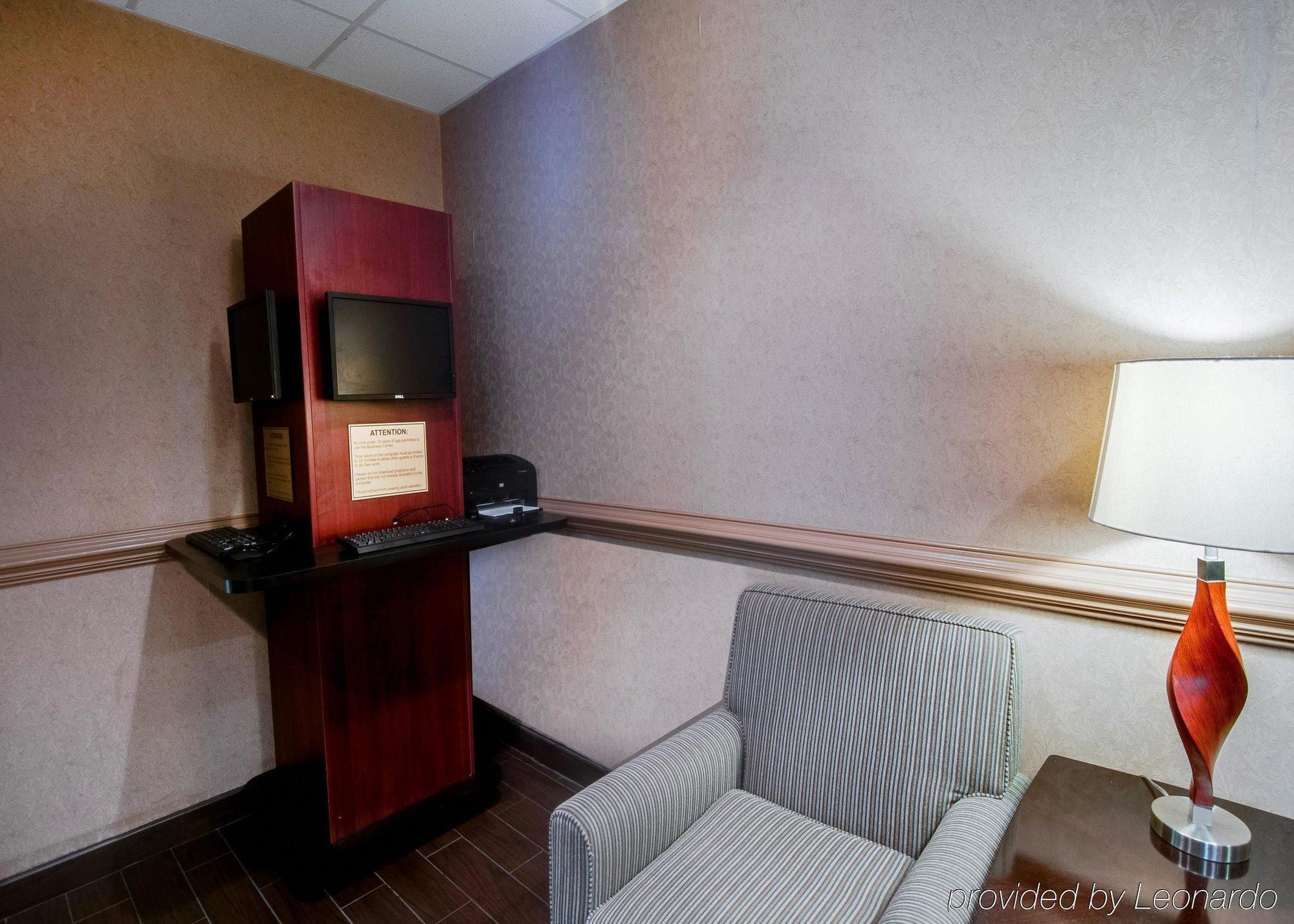 Comfort Inn & Suites Christiansburg I-81 Exterior photo